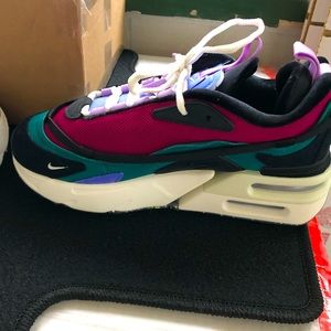 Women’s Nike Air max furyosa